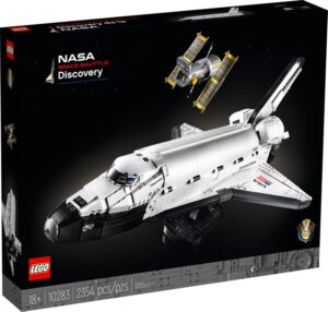 LEGO Creator Expert Space Shuttle Discovery (10283)